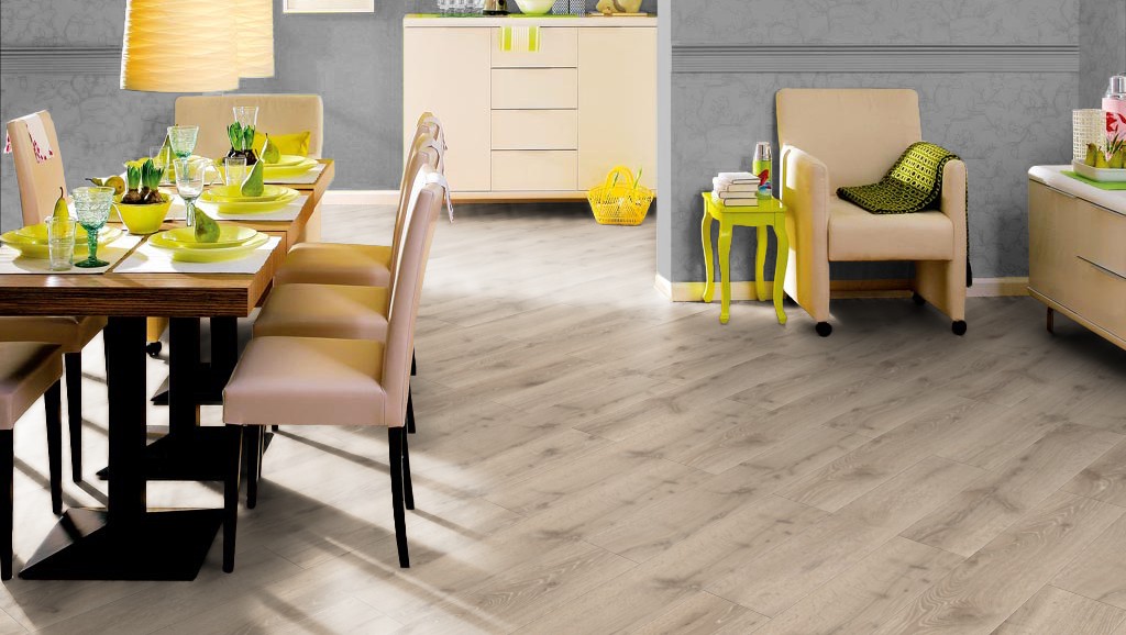 Ламинат Haro Tritty 100 дуб невара выбеленный 526672 фото в интерьере Ламинат Haro Tritty 100 дуб невара выбеленный 526672 фото в интерьере